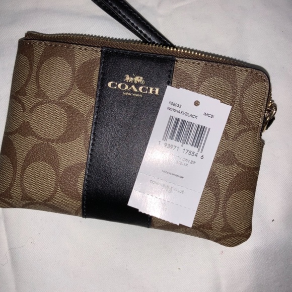 NWT Coach Signature PVC Leather Large Wristlet - Picture 3 of 4